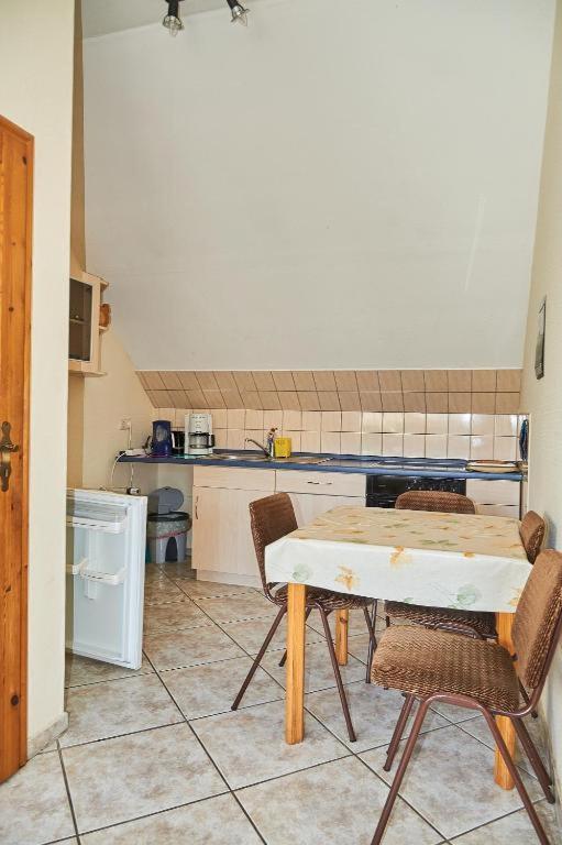 Appartement Schwalbenhof Woellnau à Doberschutz Extérieur photo